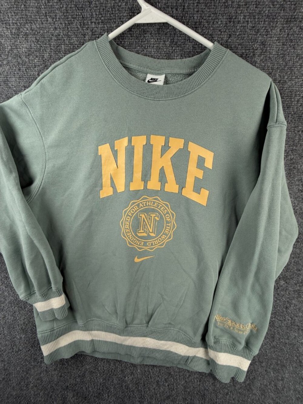 Nike Sweatshirt XS Oversized Green Engineered Athletes University Sports Club